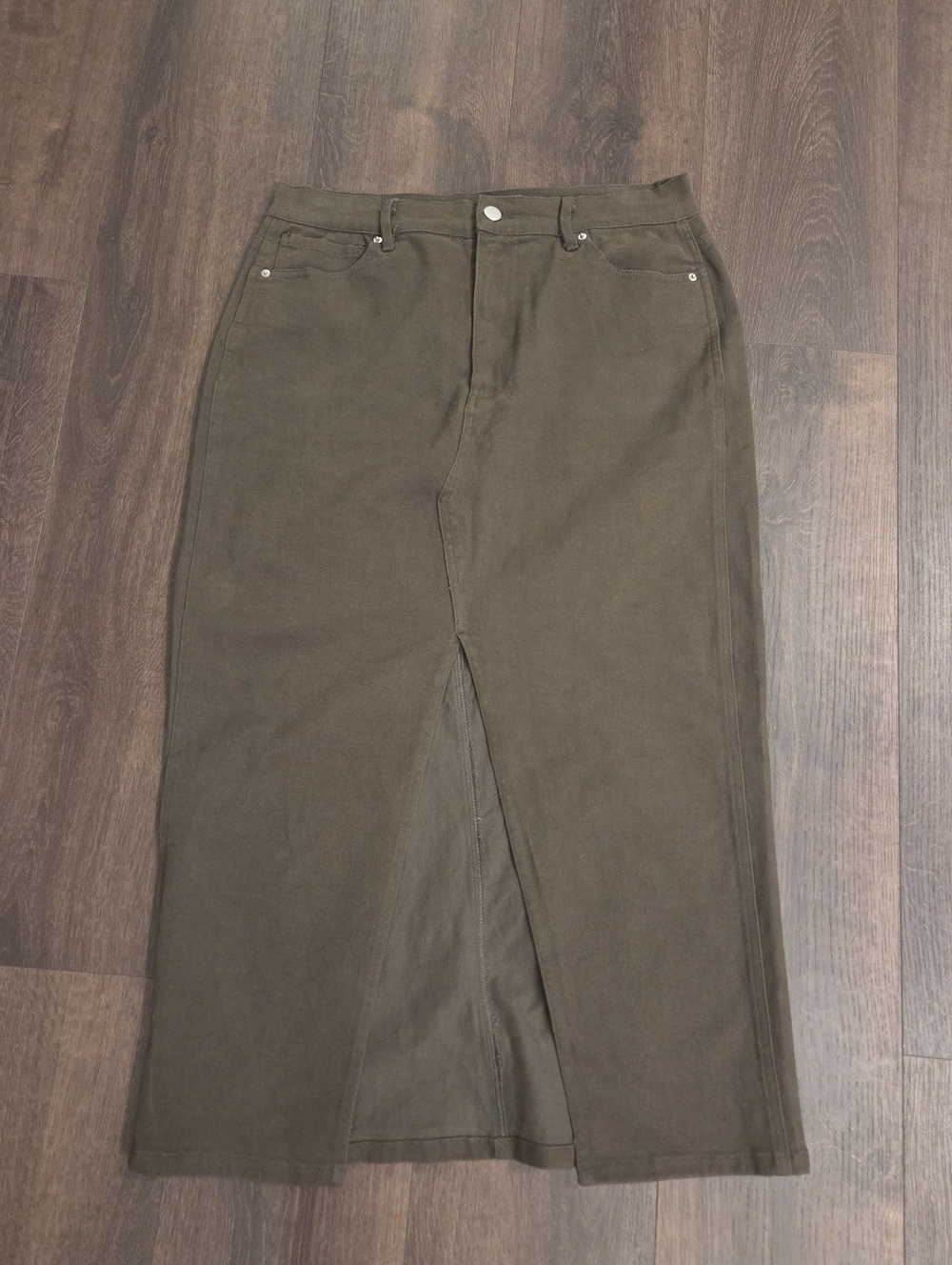 Lulu's Olive High-Rise Front-Slit Chino Skirt